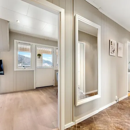 Top-floor W/great View