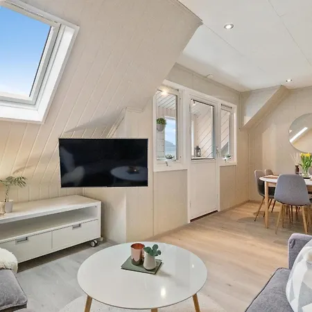 Appartement Top-floor W/great View