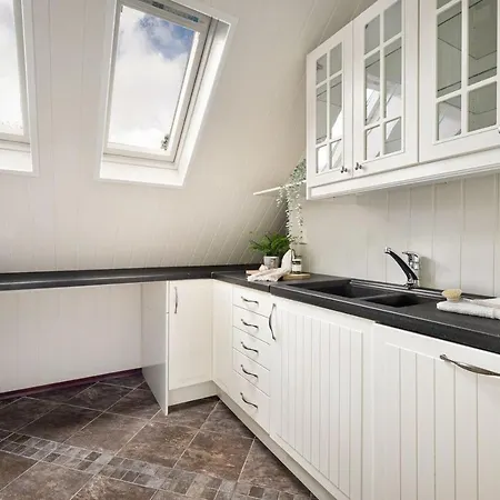 Top-floor W/great View Appartement